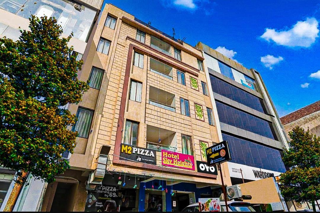 Hotel Sky Heights ジャイプール エクステリア 写真