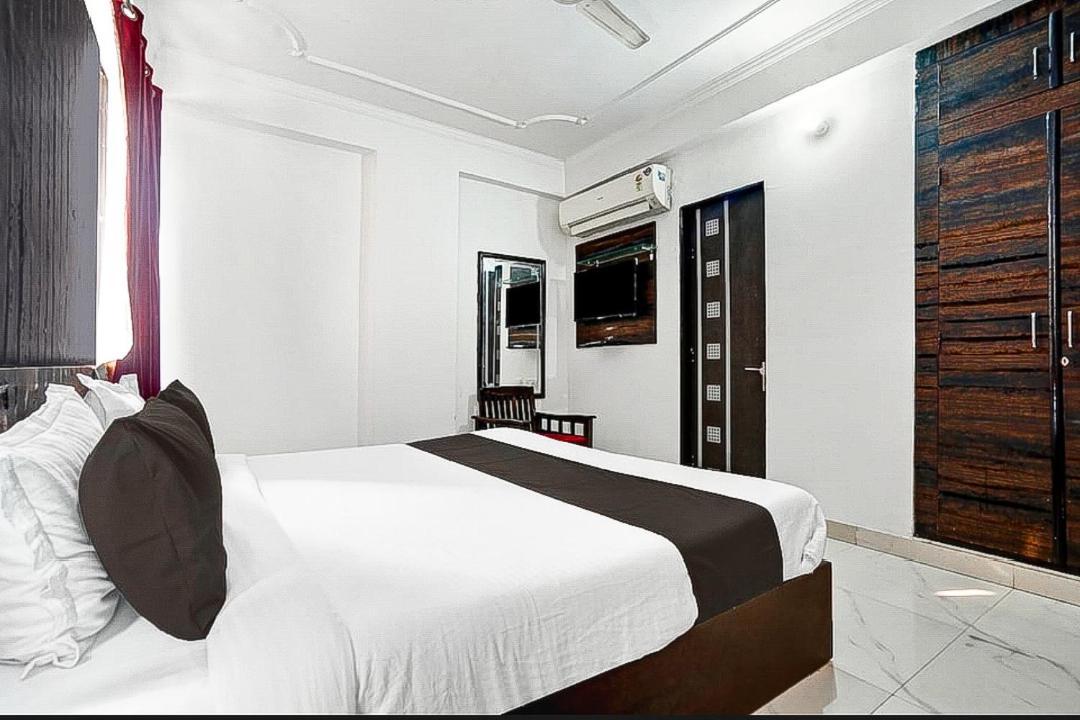 Hotel Sky Heights ジャイプール エクステリア 写真